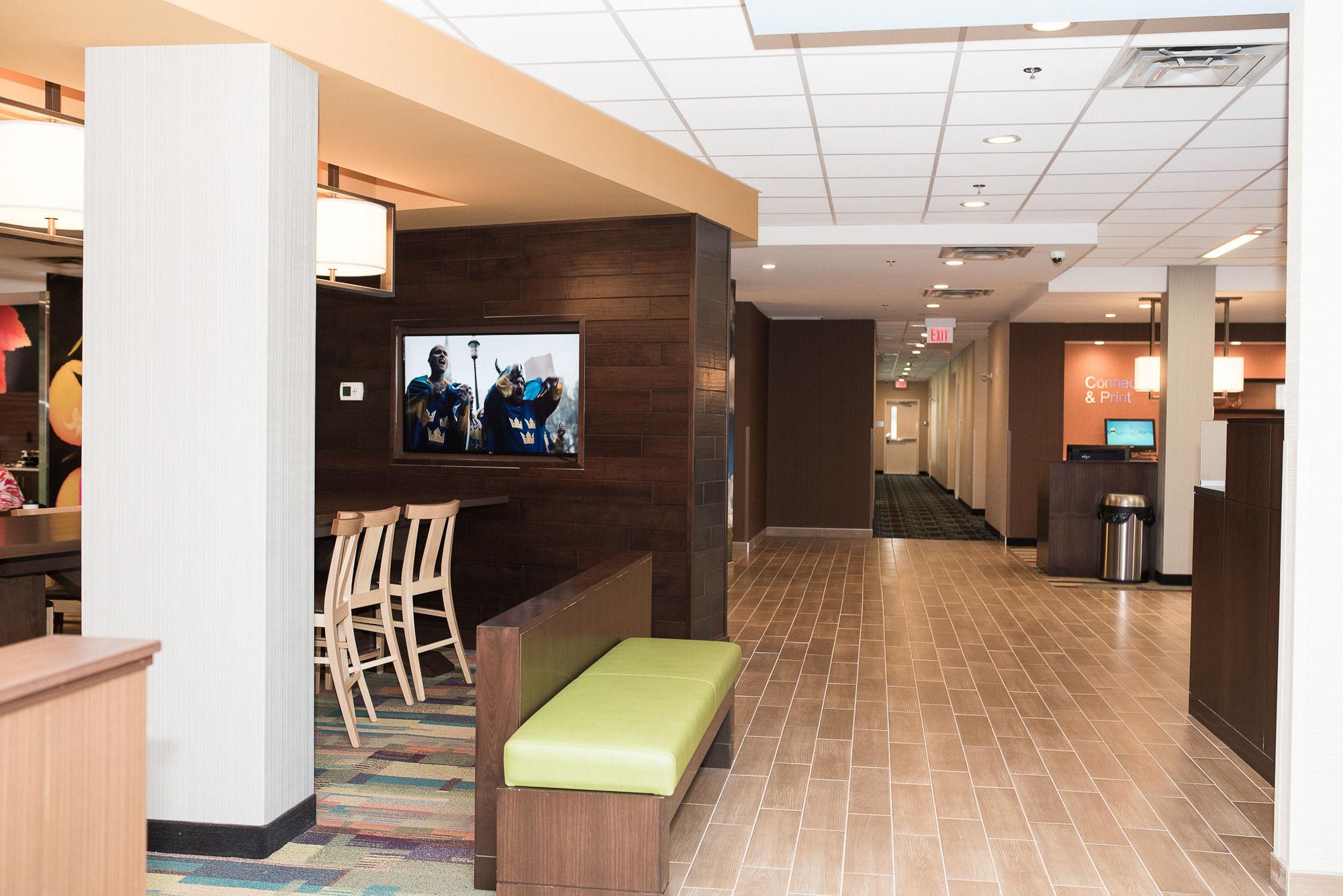Fairfield Inn & Suites By Marriott Edmonton North Екстер'єр фото