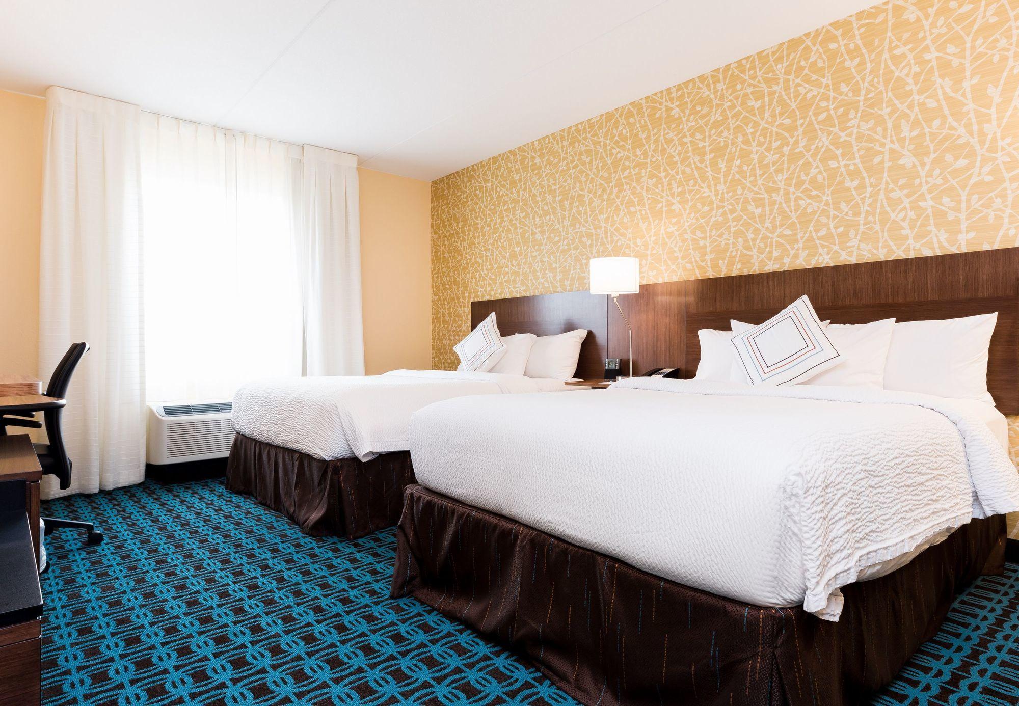 Fairfield Inn & Suites By Marriott Edmonton North Екстер'єр фото