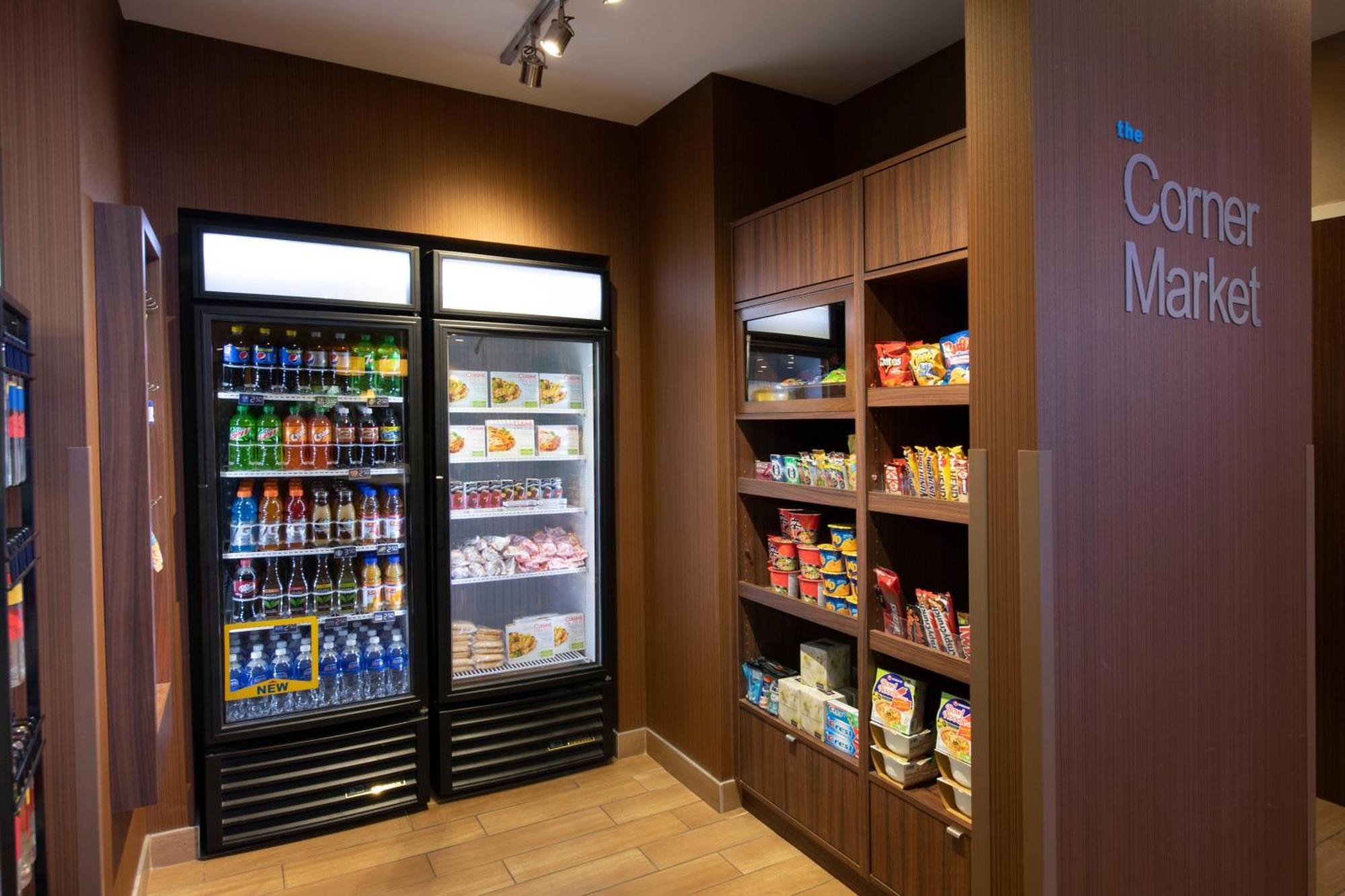 Fairfield Inn & Suites By Marriott Edmonton North Екстер'єр фото